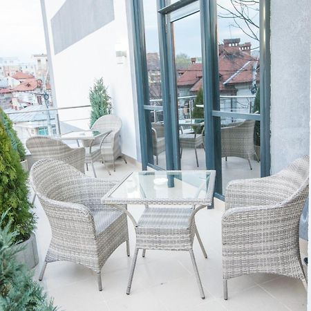 Hotel Meliss Craiova Ngoại thất bức ảnh
