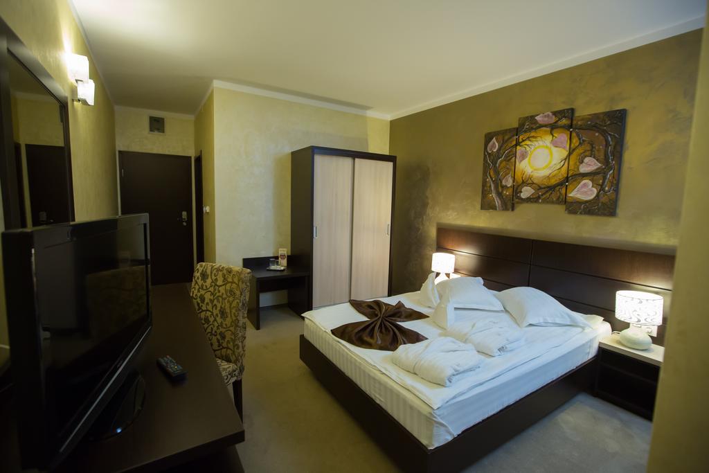 Hotel Meliss Craiova Phòng bức ảnh
