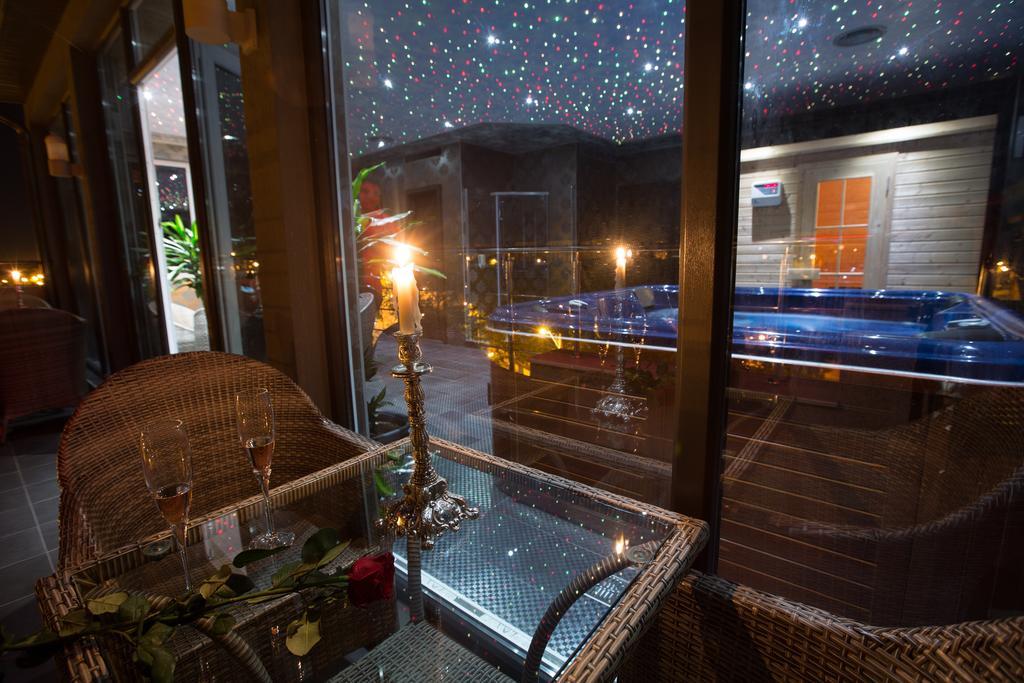 Hotel Meliss Craiova Ngoại thất bức ảnh