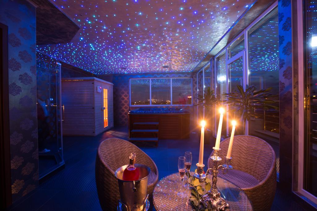 Hotel Meliss Craiova Ngoại thất bức ảnh
