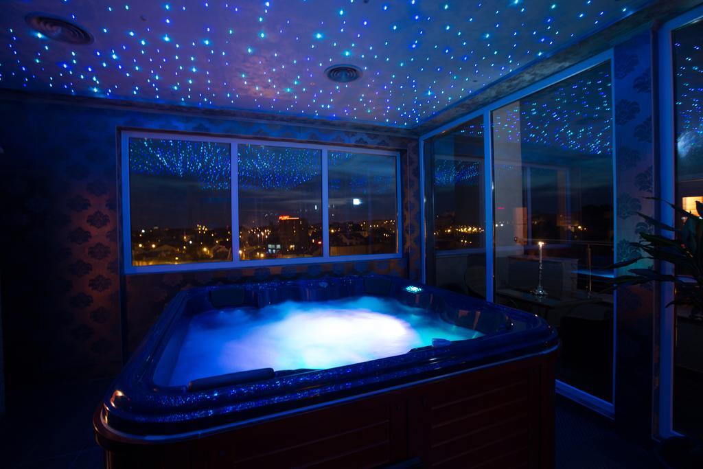 Hotel Meliss Craiova Ngoại thất bức ảnh